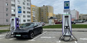 Подробнее о статье Новые станции EVON 120 кВт для сети forEVo в Чижовке